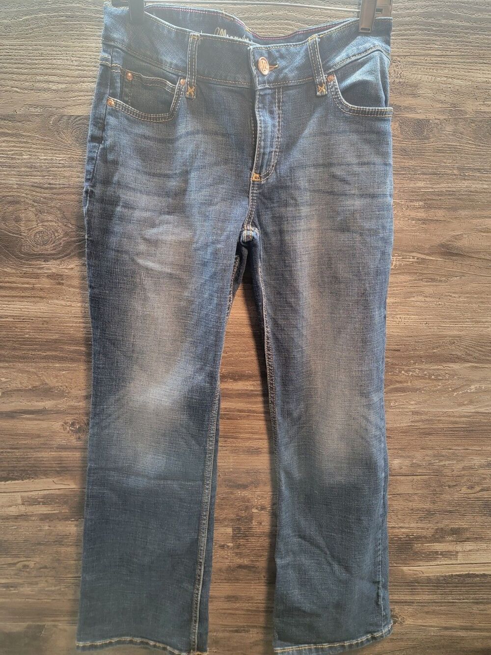 Wrangler Bootcut 9x30 Medium Wash Mid Rise Logo Pockets Denim Stretch Jeans